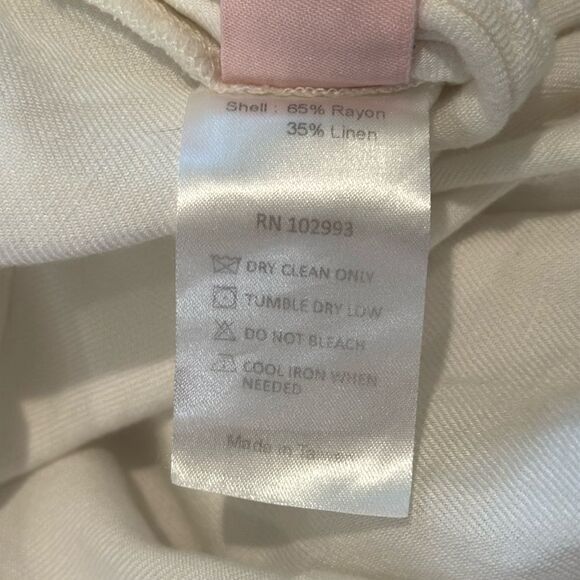 Rosetta Getty Collective | White Apron Linen
Jumpsuit Size 8 - Picture 15 of 16